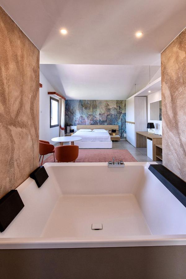 Nuovi Poderi Rooms Senorbi Bagian luar foto