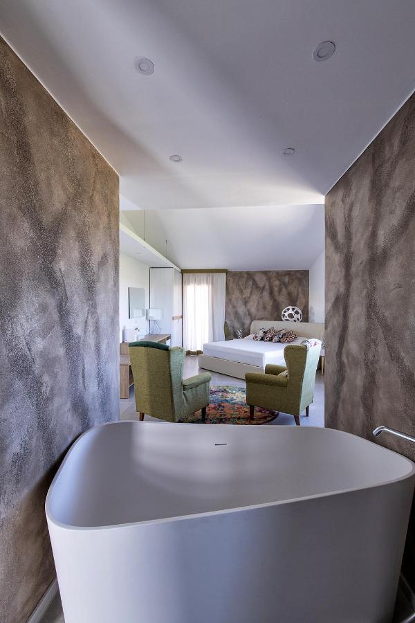 Nuovi Poderi Rooms Senorbi Bagian luar foto